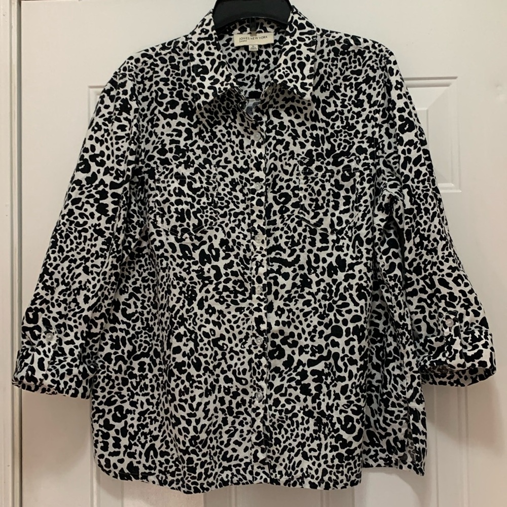 Chico's Black & White Animal Print Button-Up Shirt Jacket